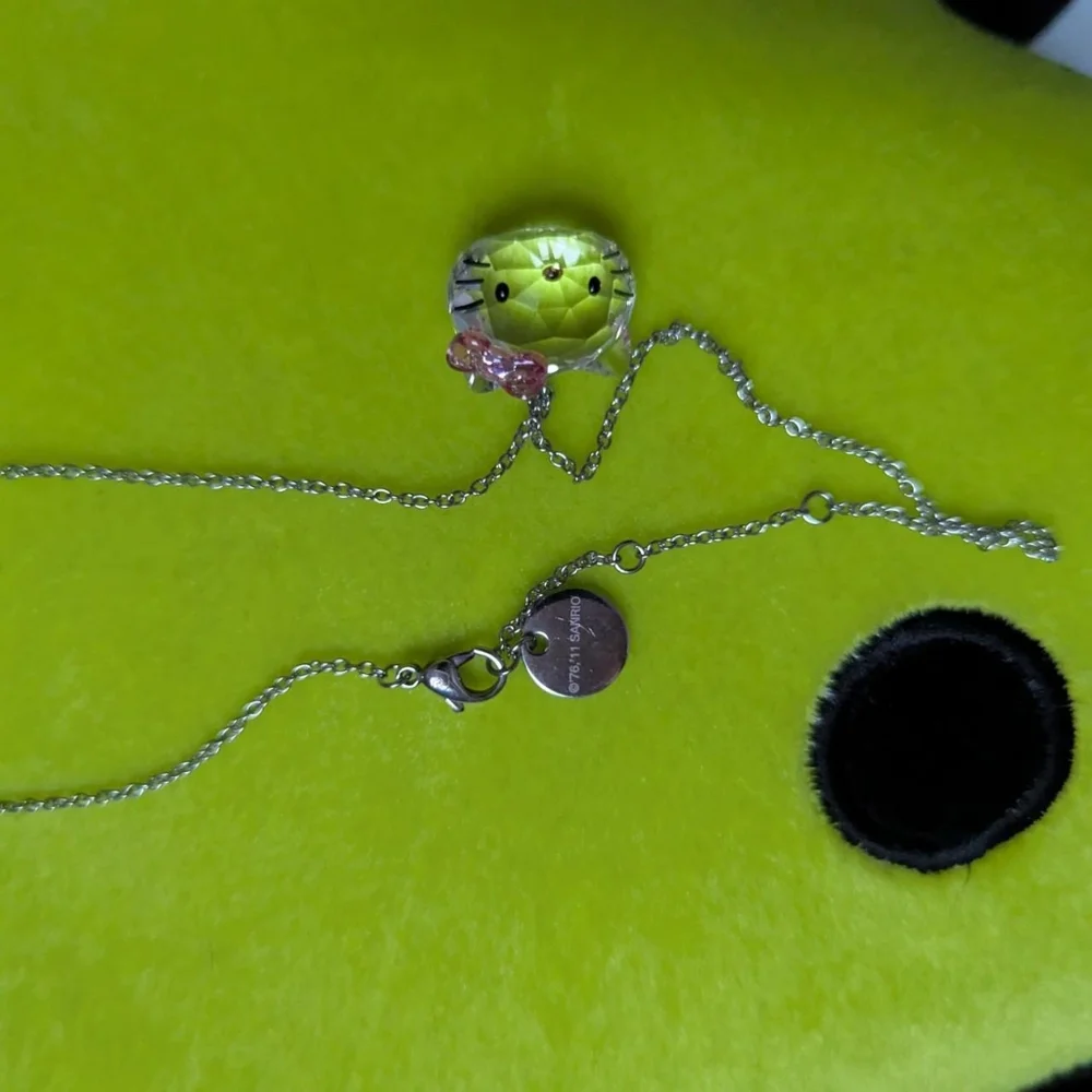 Hello Kitty X Swarovski Necklace Kitty Head Clear Pink Bow - Picture 6 of 8